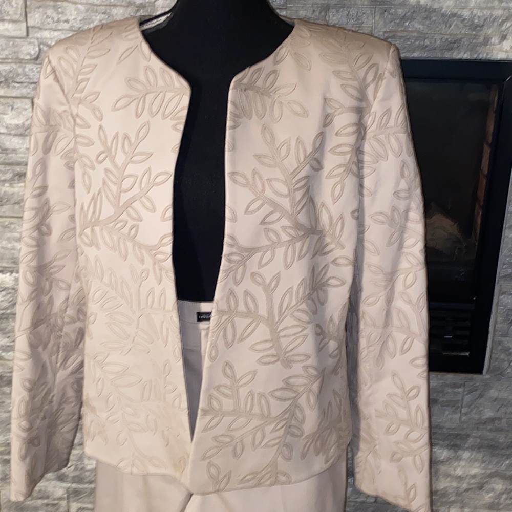Women’s pants Set Cream Color